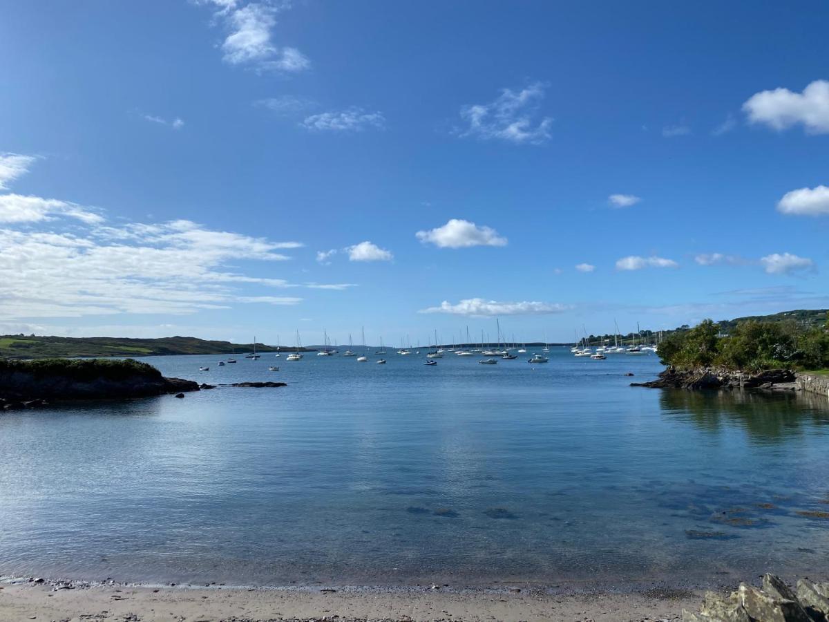 فيلا Seafront House With Own Private Pier In Gunpoint, Schull, West Cork Seafort المظهر الخارجي الصورة