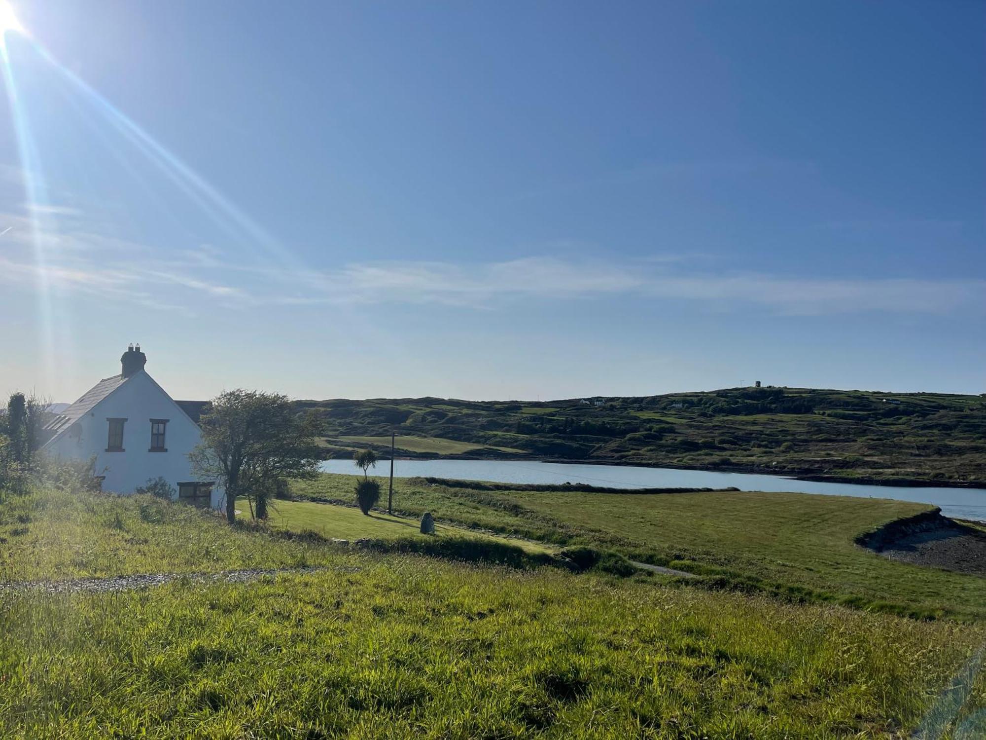 فيلا Seafront House With Own Private Pier In Gunpoint, Schull, West Cork Seafort المظهر الخارجي الصورة